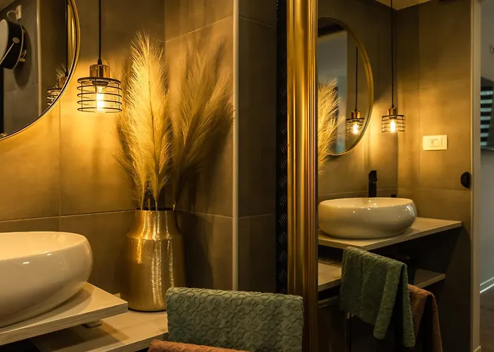 Deluxe Roma Ii Apartment Imotski