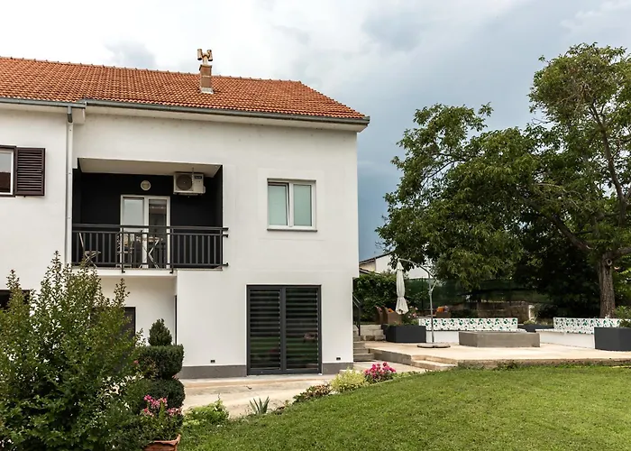 Deluxe Roma Ii Imotski