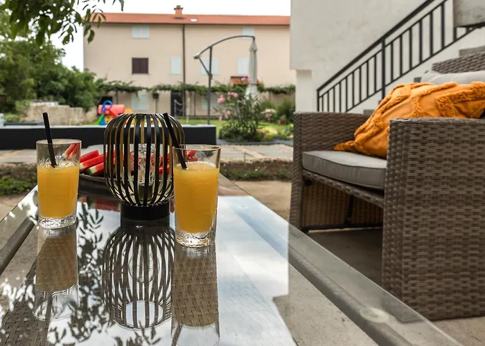 Deluxe Roma Ii Apartment Imotski